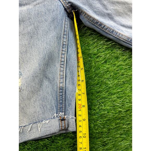 Levi’s 517 Men’s Denim Cutoff Shorts W36 Distressed Light Wash Blue Jean Vintage - Picture 5 of 8